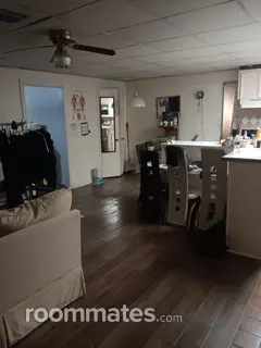 Room for rent in Galveston, TX $600, apartment