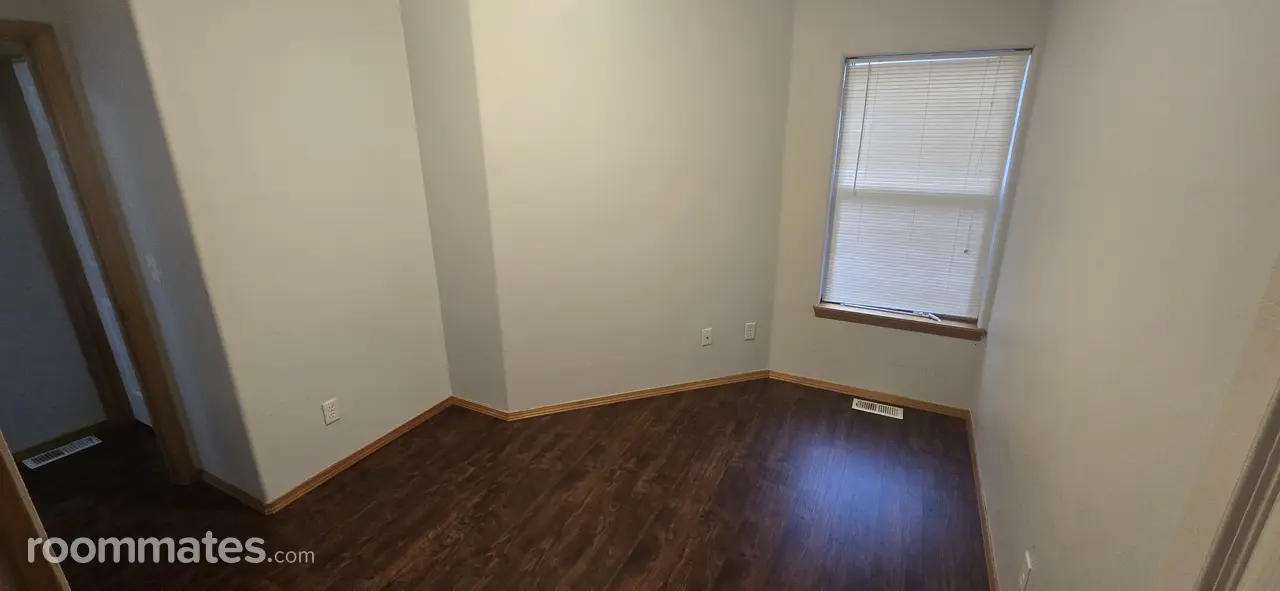 Room for rent in Portland, OR $850, townhouse