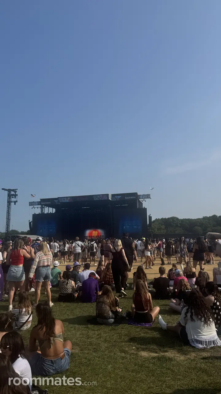 Profile photo 5 of 6