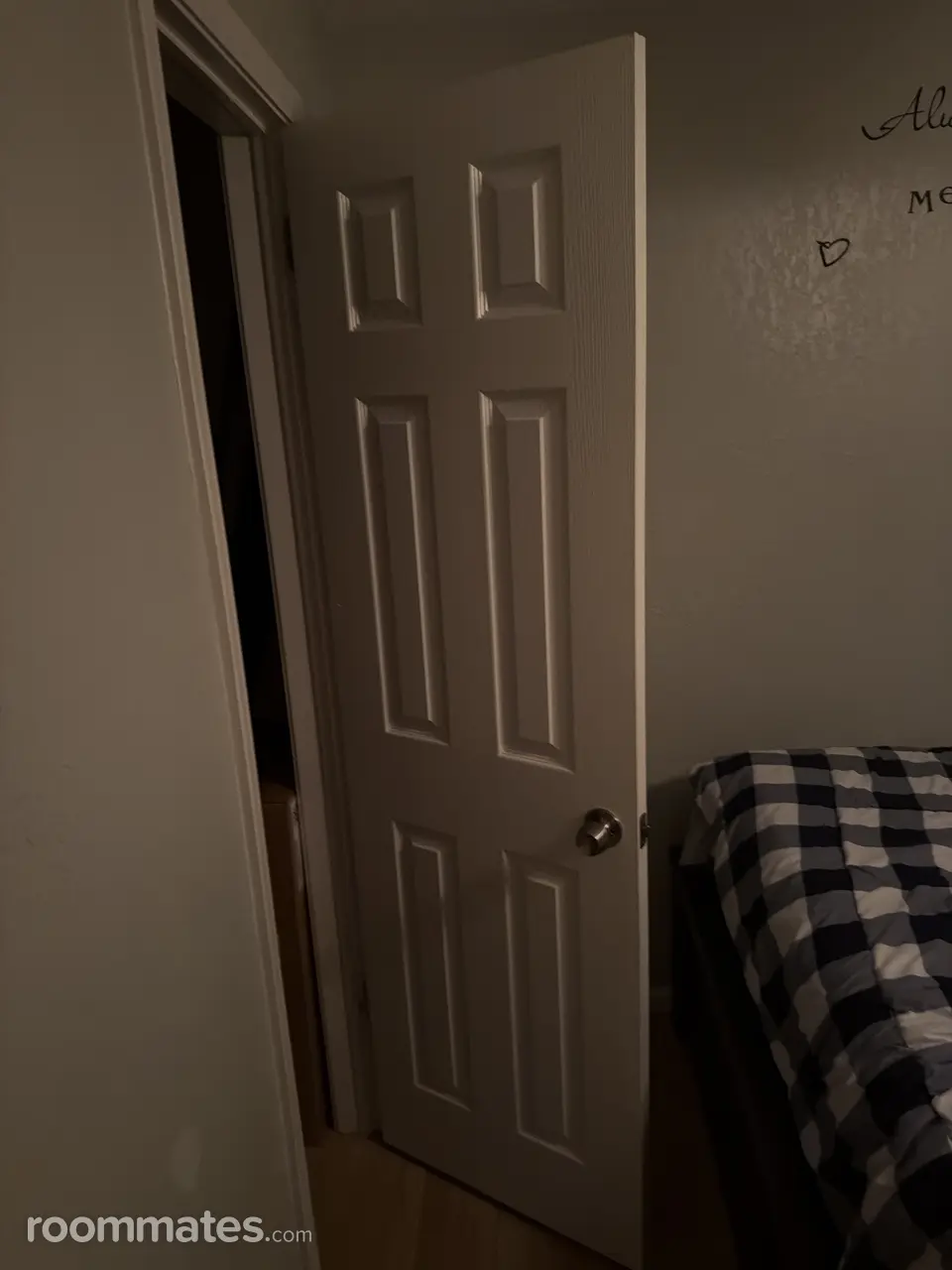 Profile photo 2 of 4