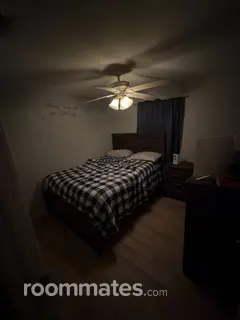 Room for rent in Jacksonville, FL $800, house