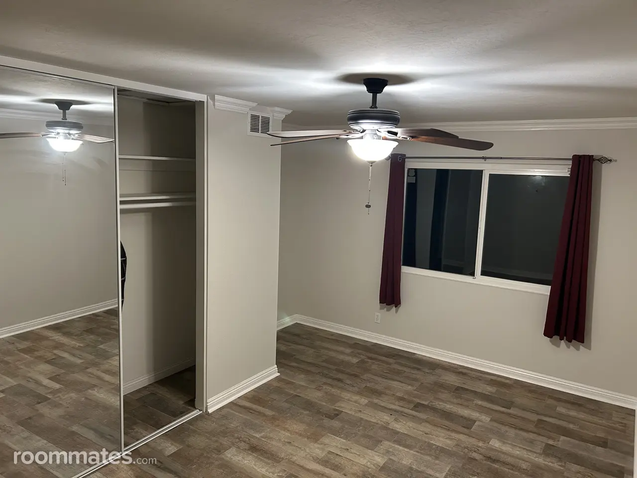 Profile photo 4 of 7