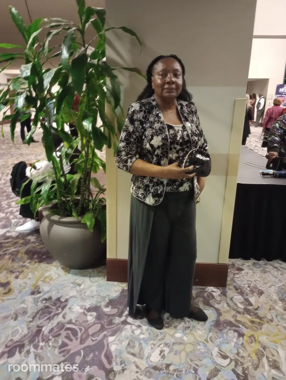 Profile photo 1 of 1