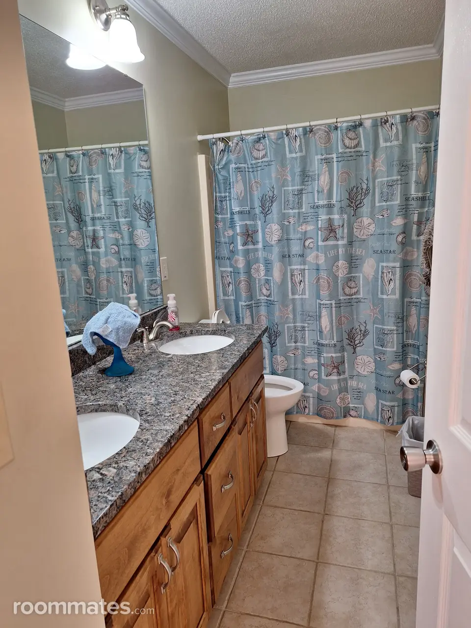 Profile photo 4 of 8