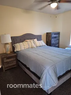 Room for rent in Mooresville, NC $750, house