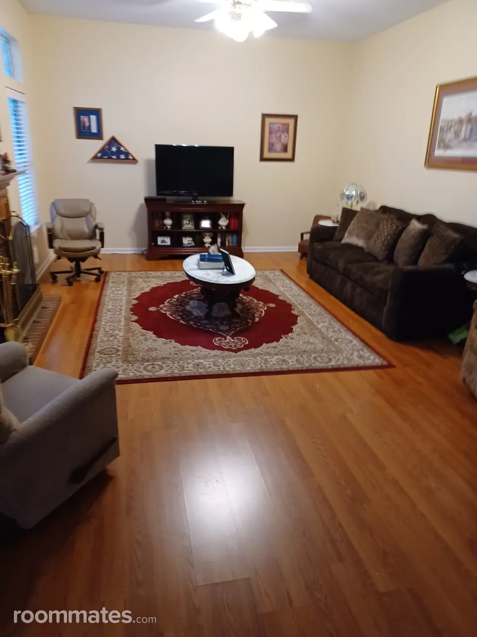 Profile photo 2 of 6