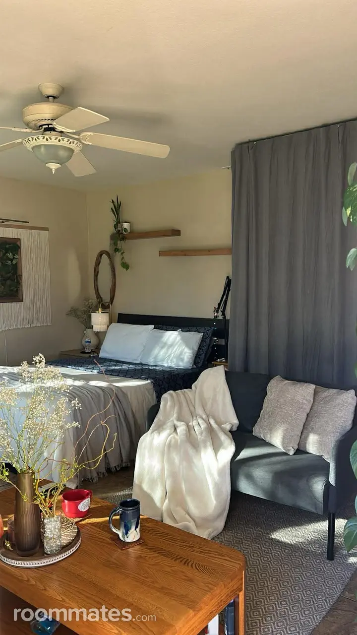 Profile photo 6 of 11