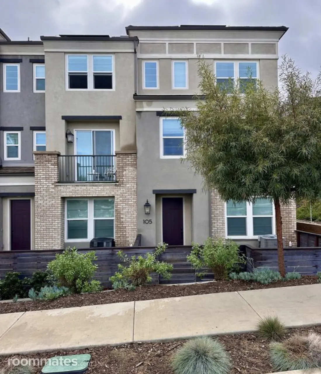 Profile photo 1 of 9