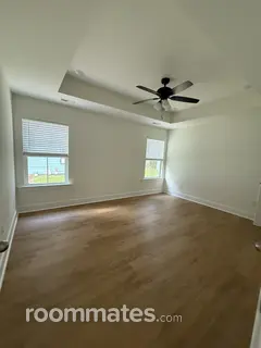 Room for rent in Myrtle Beach, SC $1500, house
