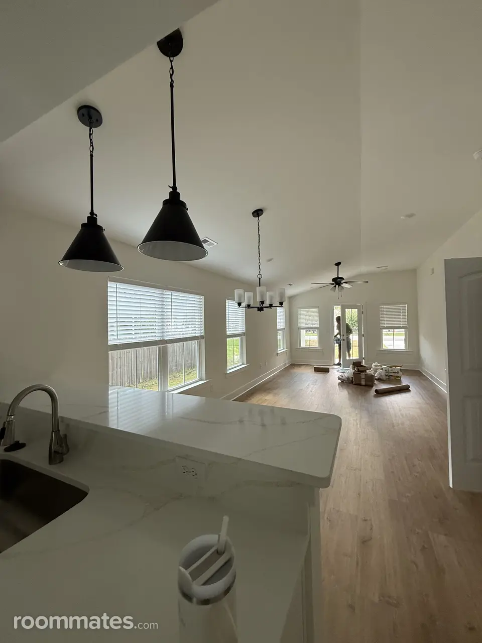 Profile photo 7 of 10