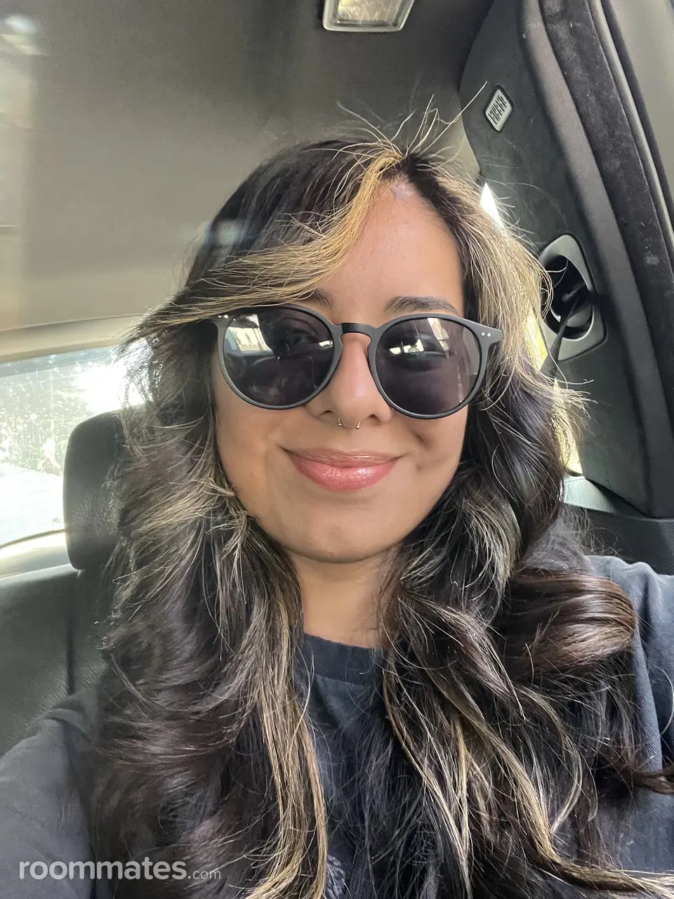 Profile photo 3 of 4