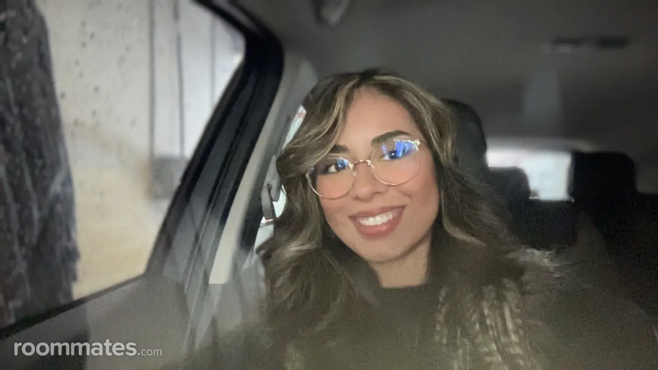 Profile photo 2 of 4