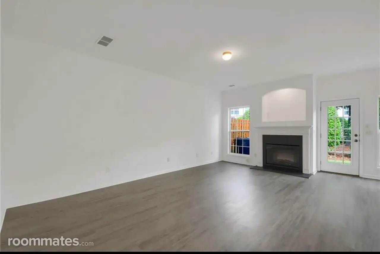 Profile photo 2 of 5