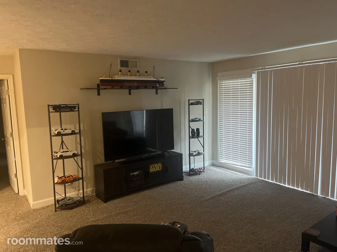 Profile photo 4 of 5