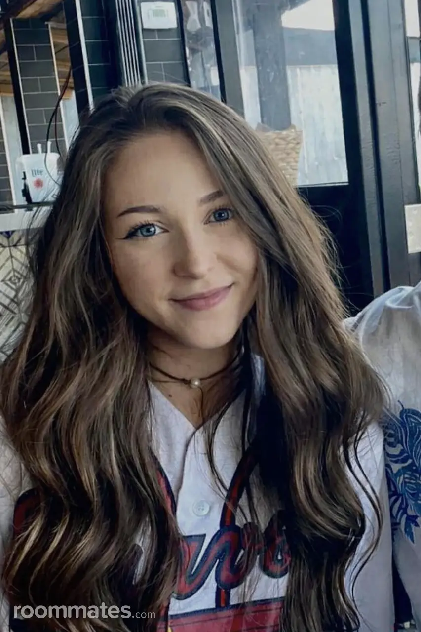 Profile photo 1 of 2