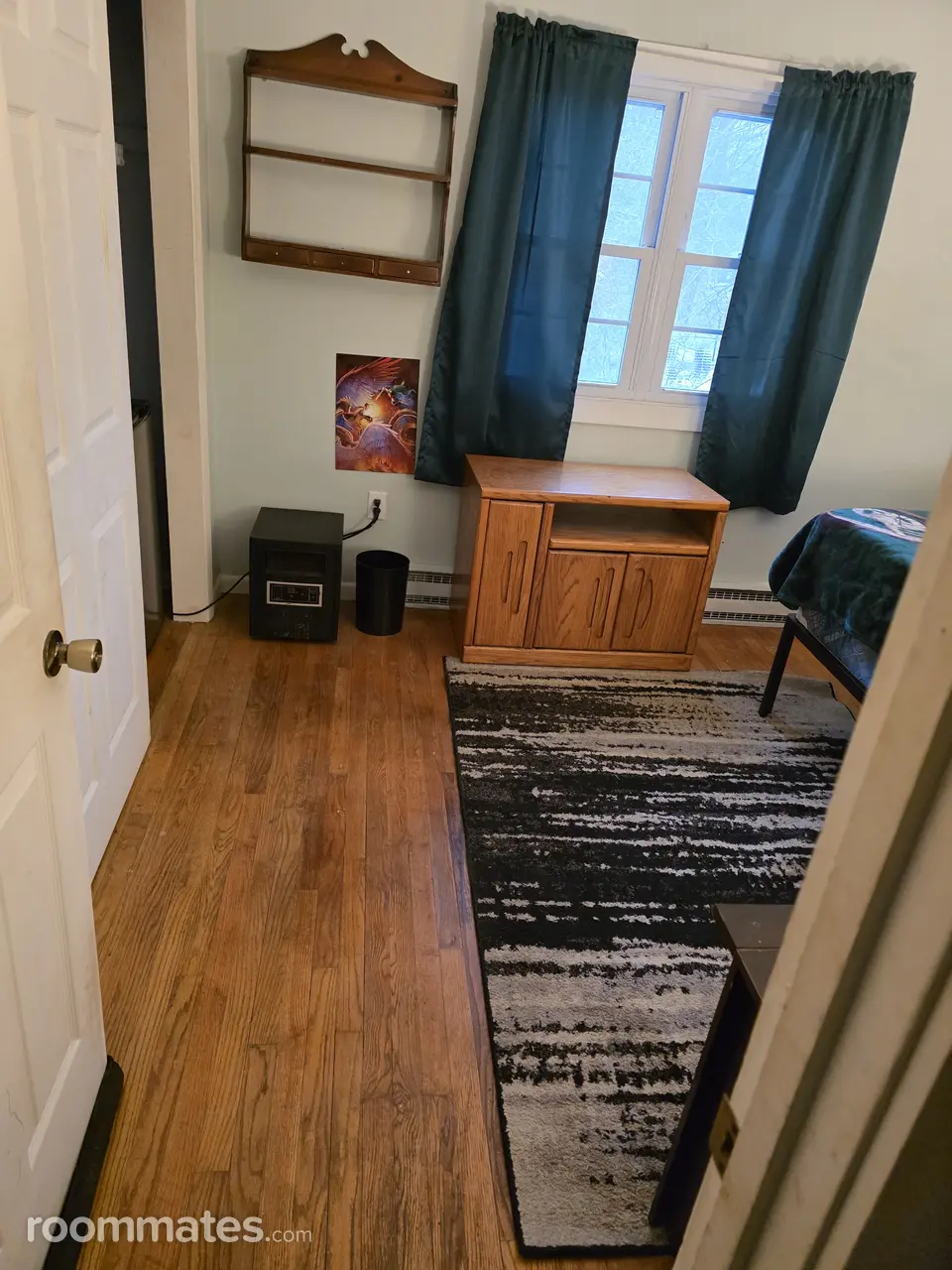 Profile photo 3 of 4