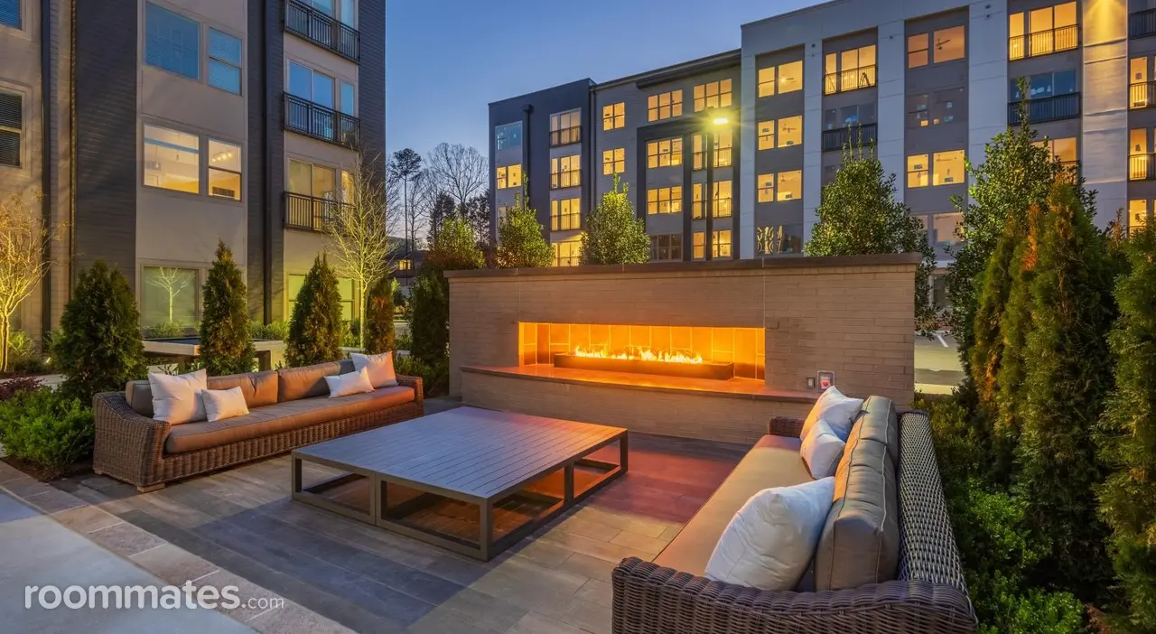 Profile photo 5 of 10