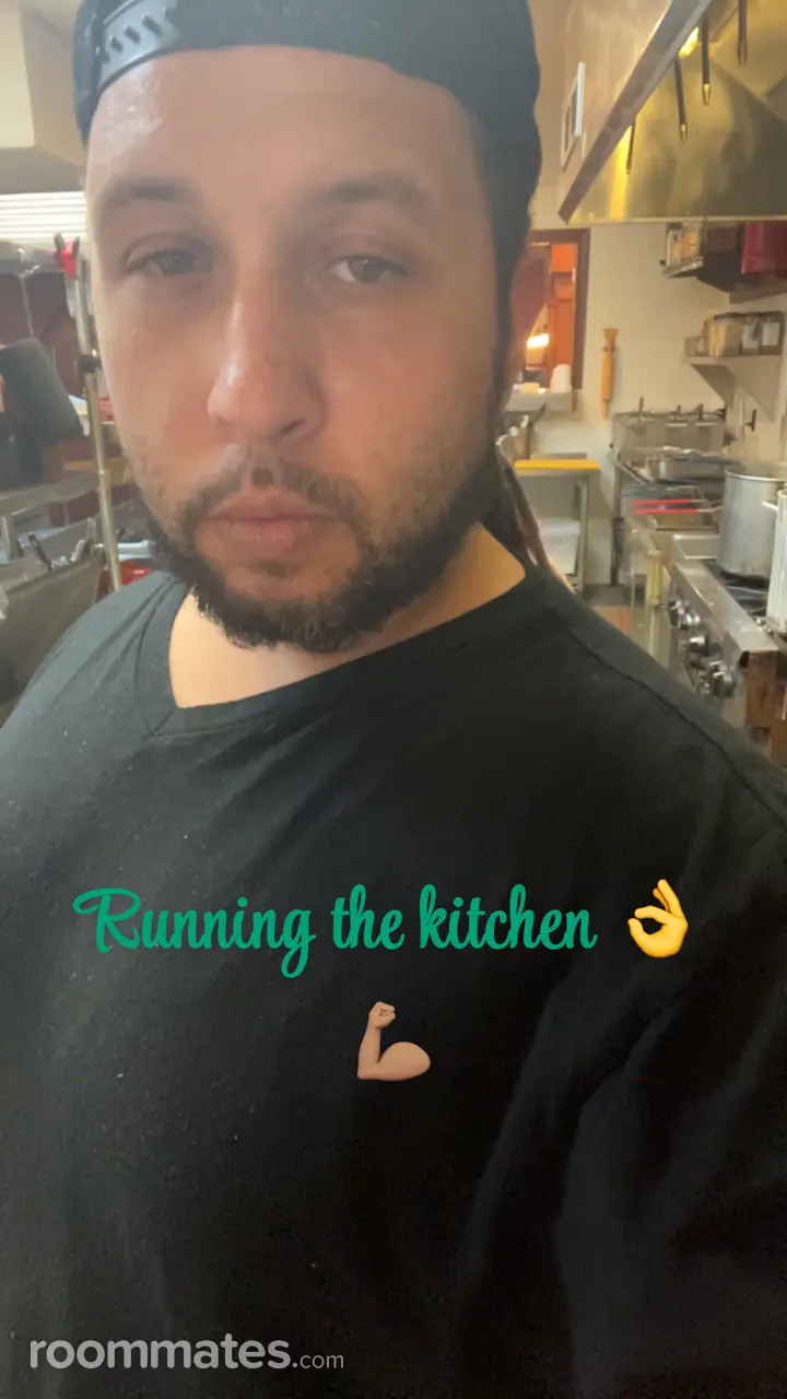 Profile photo 3 of 7