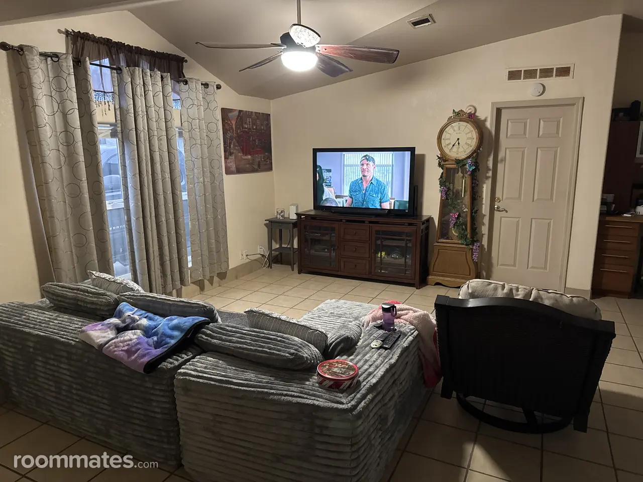 Profile photo 10 of 11