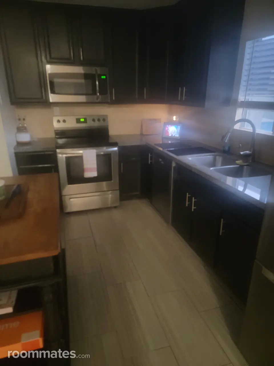 Profile photo 1 of 6