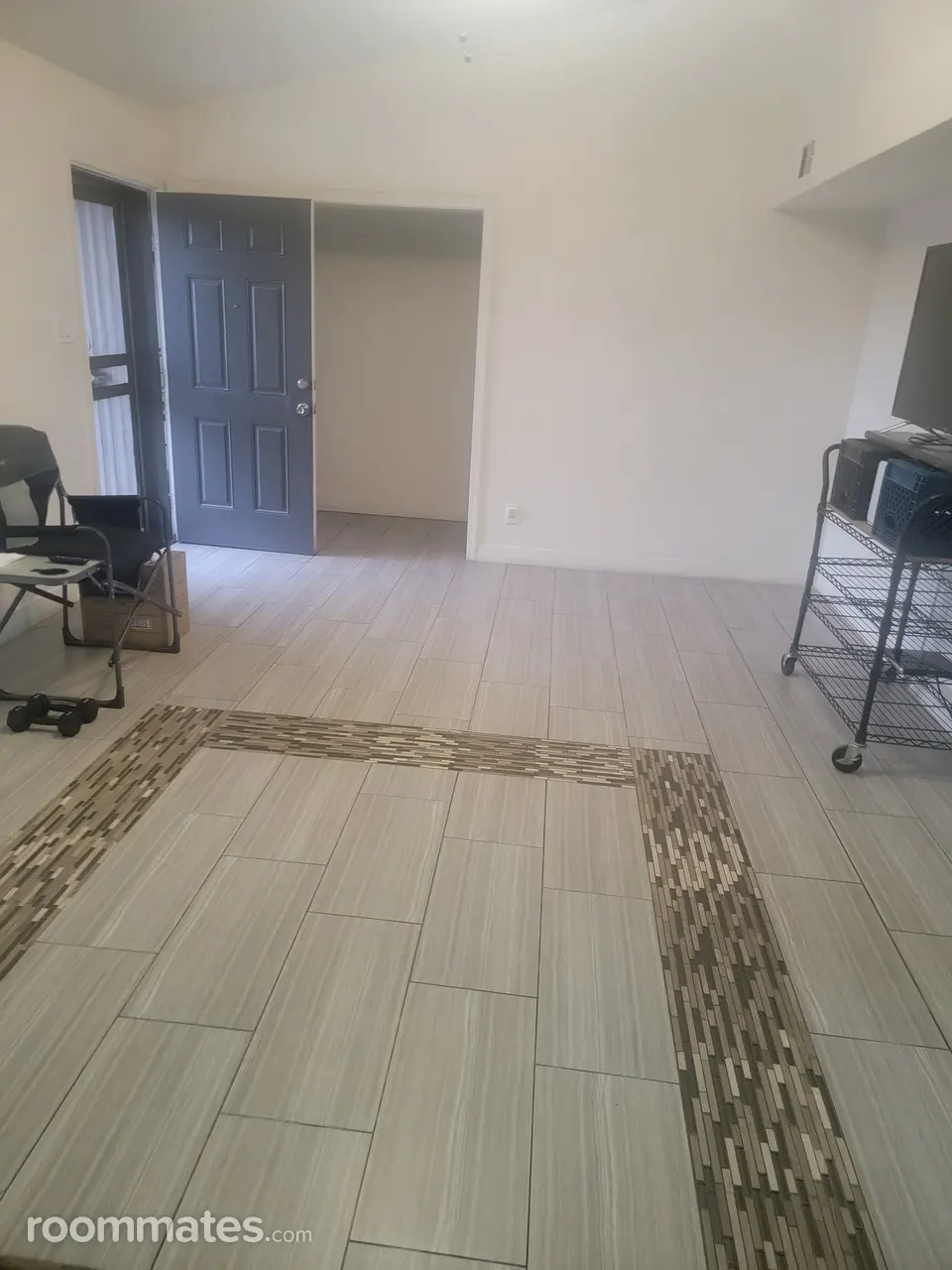 Profile photo 5 of 6