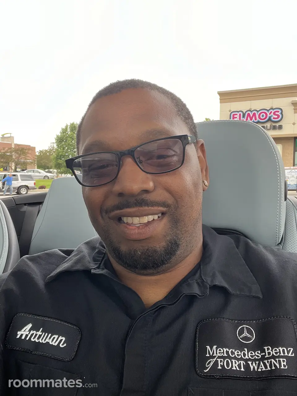 Profile photo 1 of 1