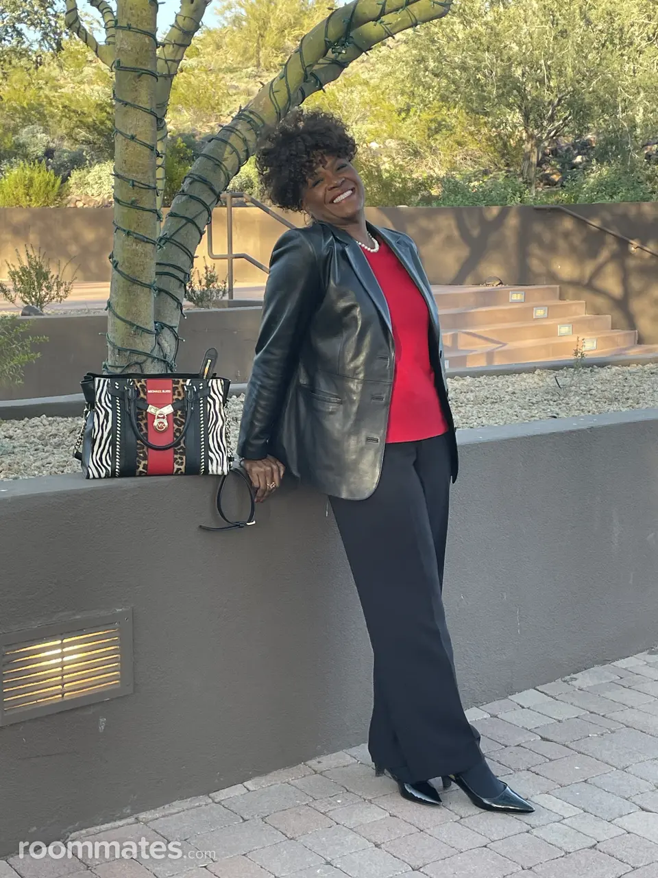 Profile photo 2 of 4