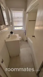 Room for rent in Detroit, MI $500, house