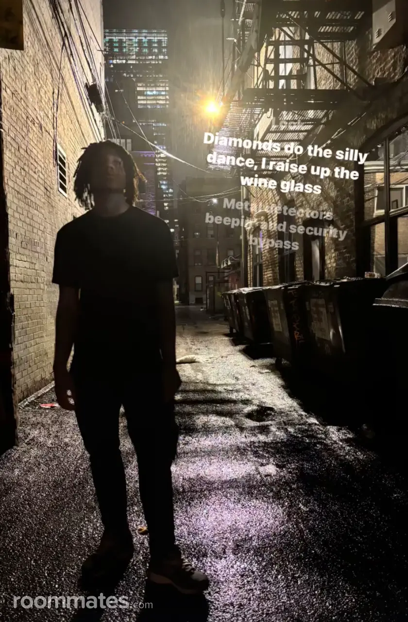 Profile photo 4 of 7