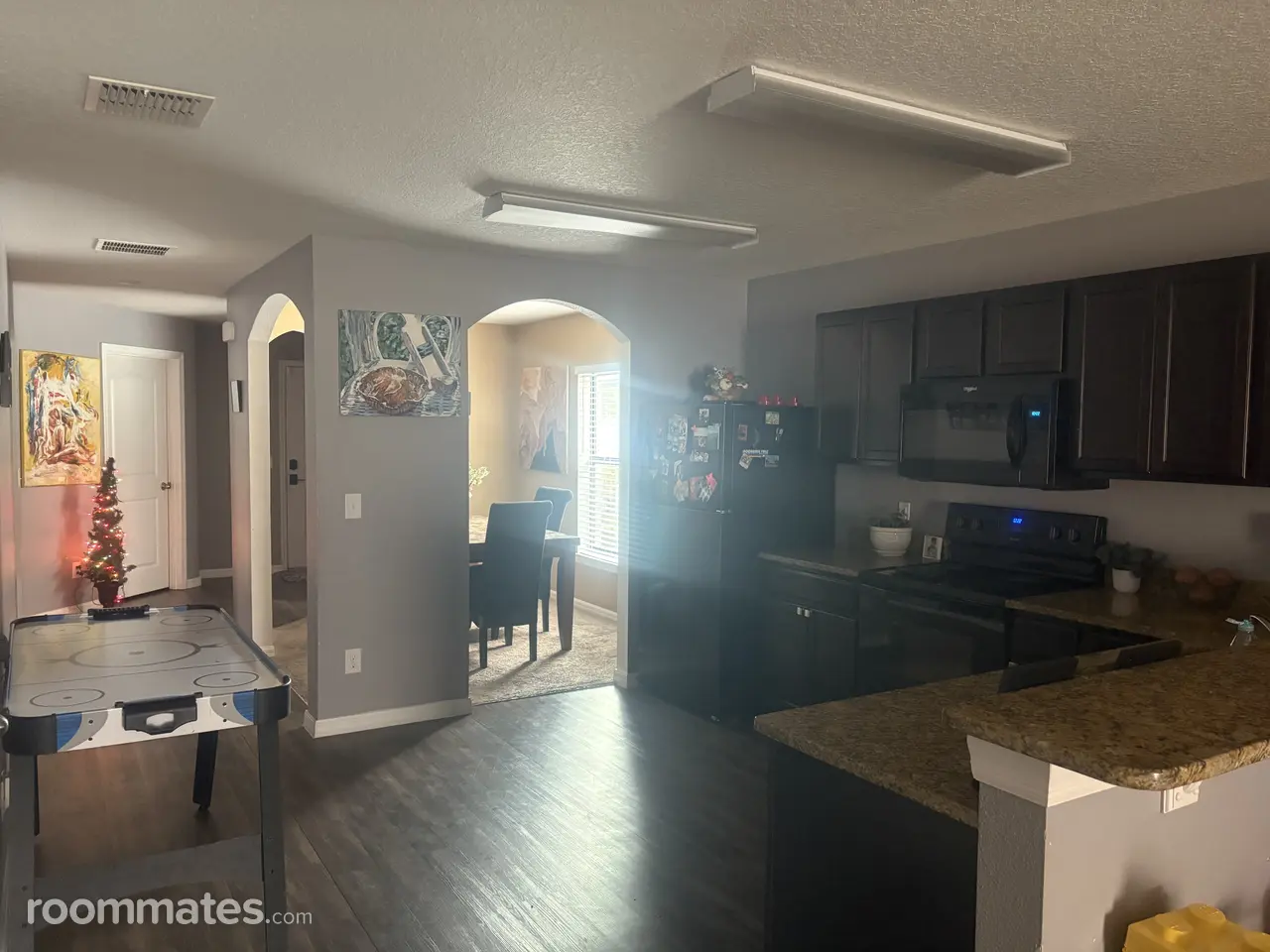 Profile photo 3 of 9