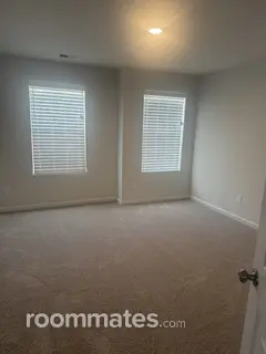 Room for rent in Loganville, GA $900, townhouse