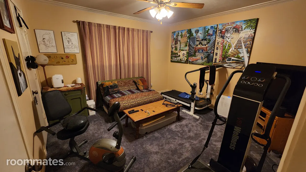 Profile photo 8 of 15