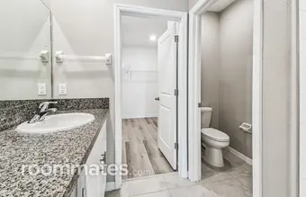 Room for rent in Tampa, FL $750, house