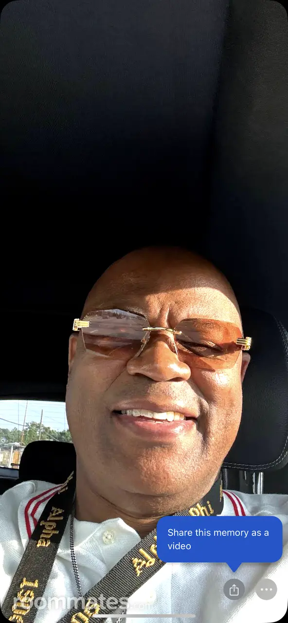 Profile photo 1 of 1