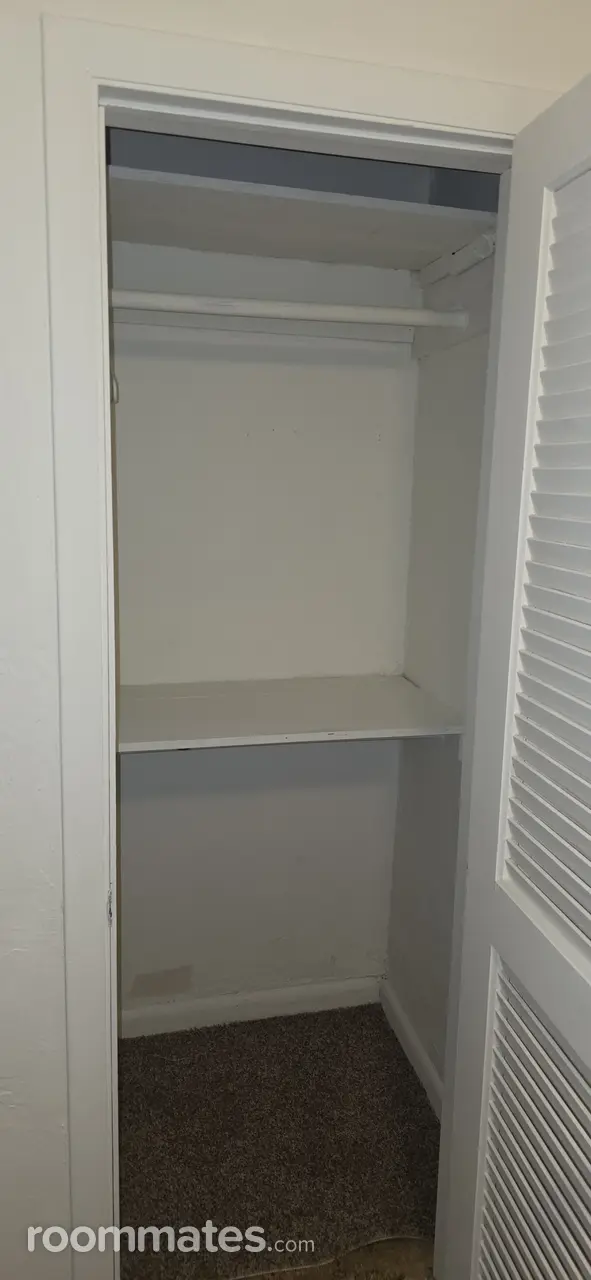 Profile photo 3 of 11