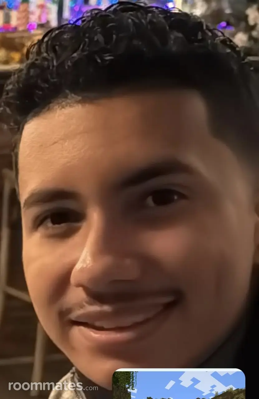 Profile photo 1 of 1