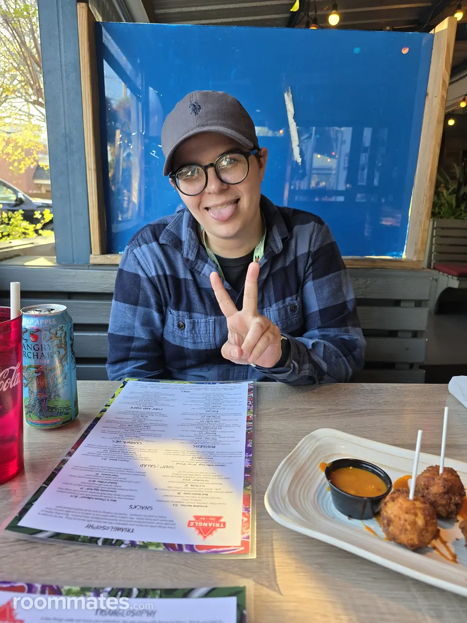 Profile photo 11 of 17