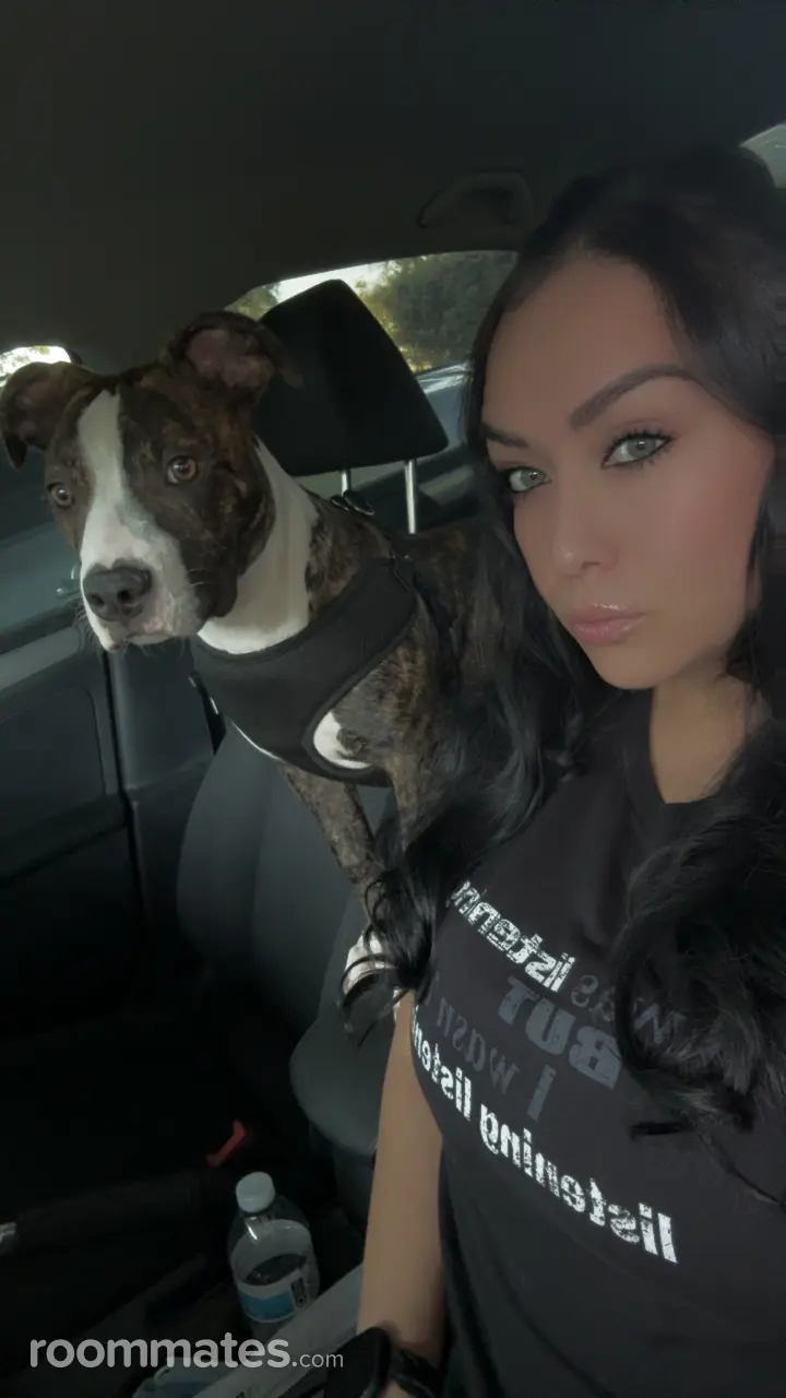 Profile photo 2 of 4