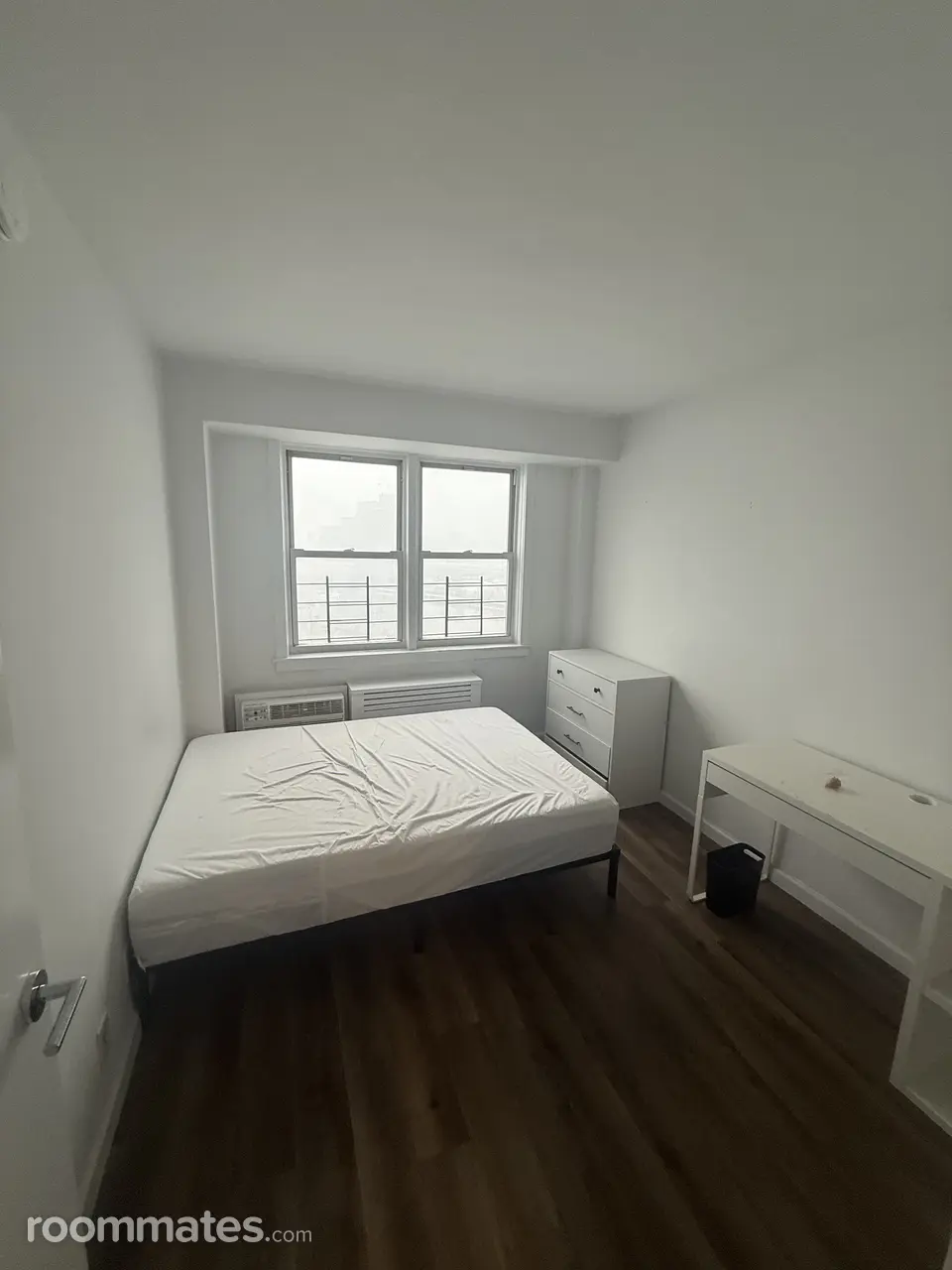 Profile photo 4 of 8