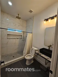 Room for rent in Peoria, AZ $950, house