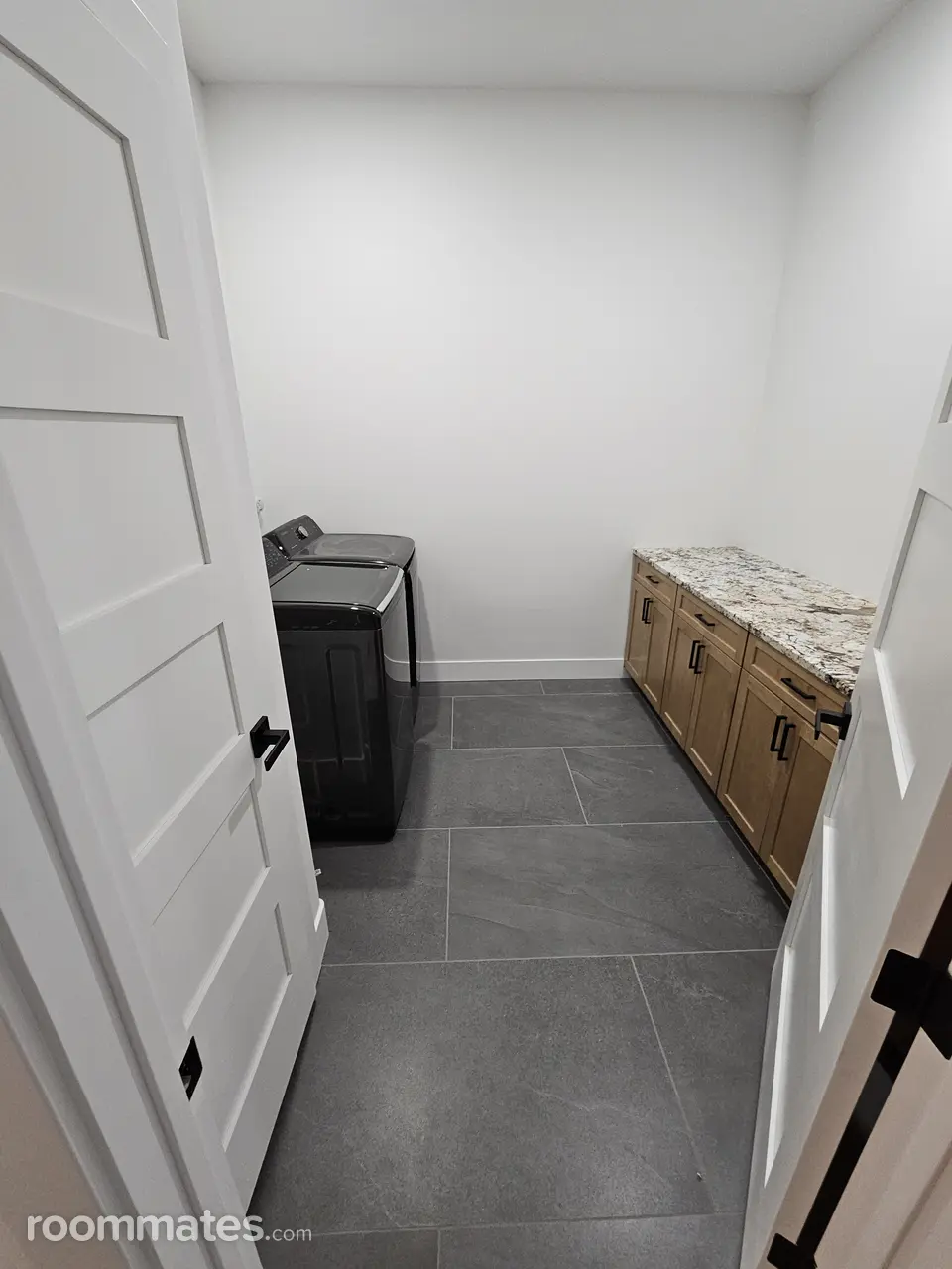 Profile photo 5 of 11