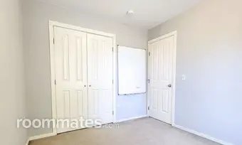 Room for rent in Portland, OR $1625, townhouse