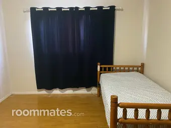 Room for rent in Reseda, CA $900, house