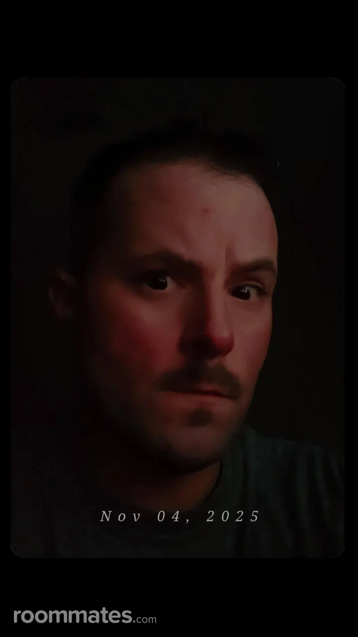 Profile photo 1 of 1