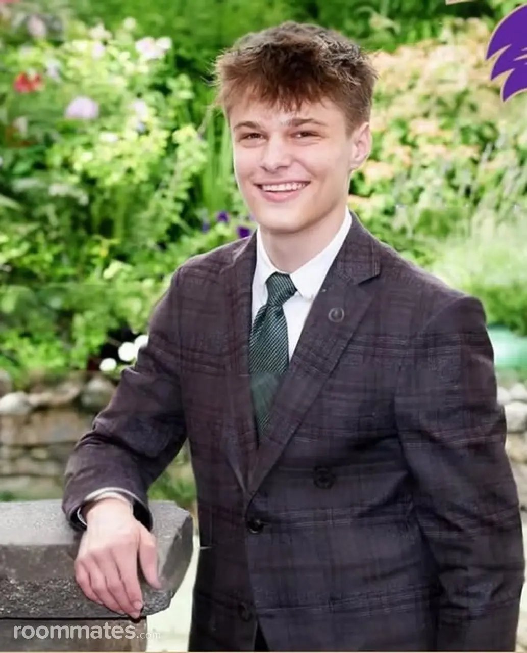 Profile photo 1 of 1