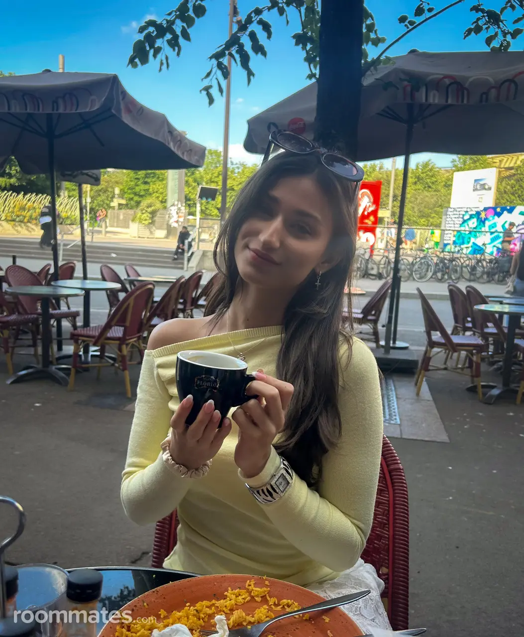 Profile photo 3 of 6