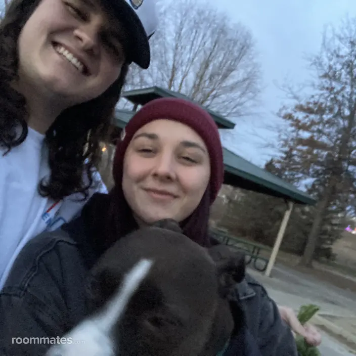 Roommate looking Burnsville, MN, $1200
