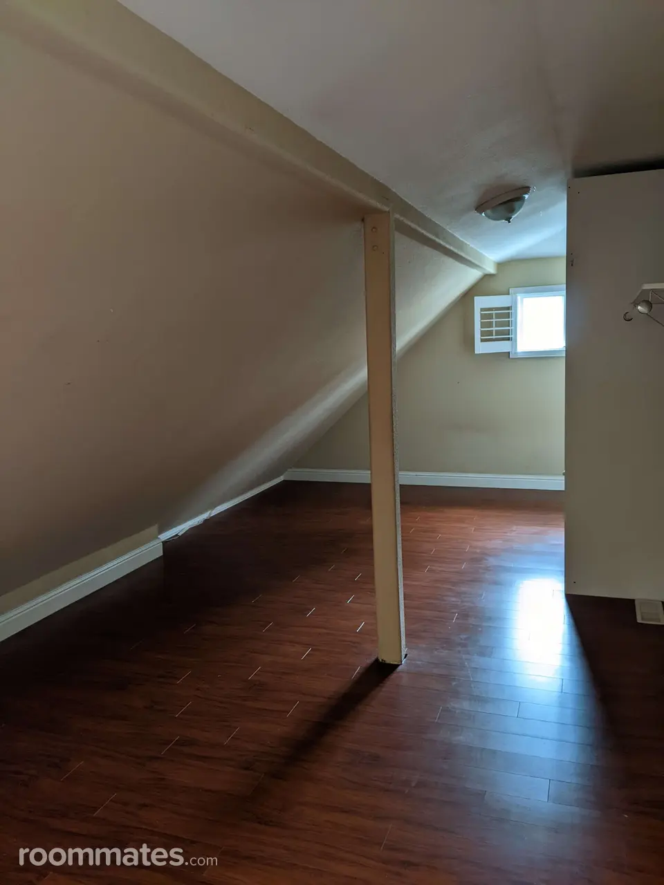 Profile photo 1 of 8