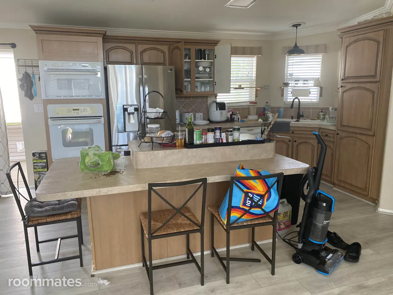 Profile photo 2 of 6