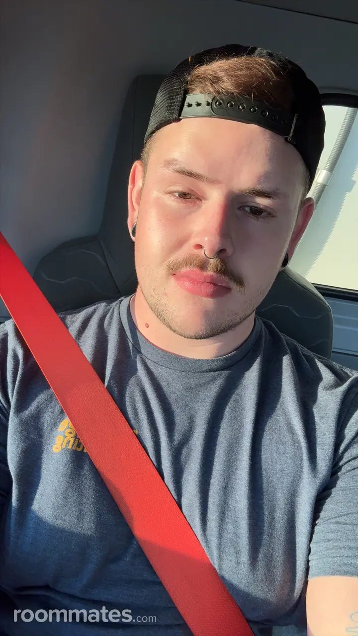 Profile photo 1 of 1